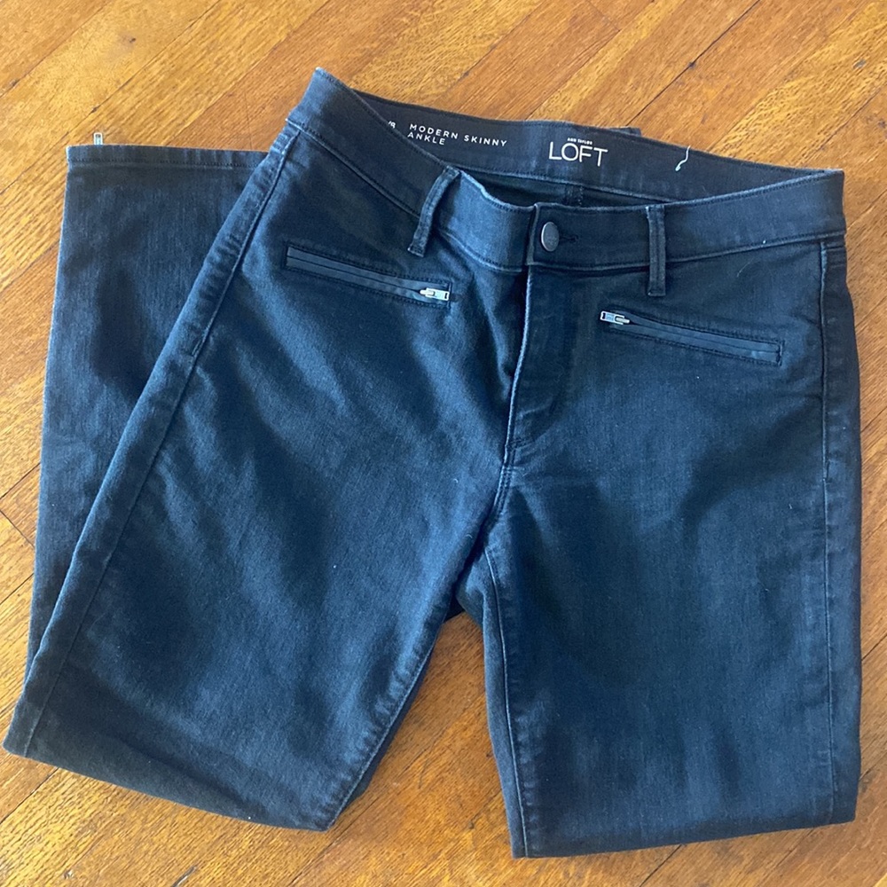 Loft Women’s Black Modern Skinny Ankle Jeans with Zippered Pockets & Ankle 29/8